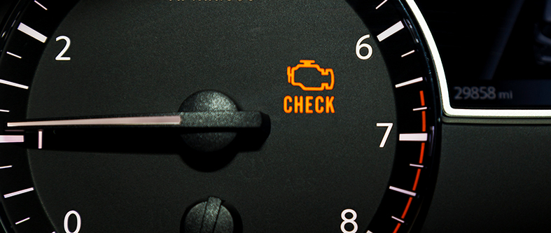 Que signifie la lumière « check engine »? - Guide Auto